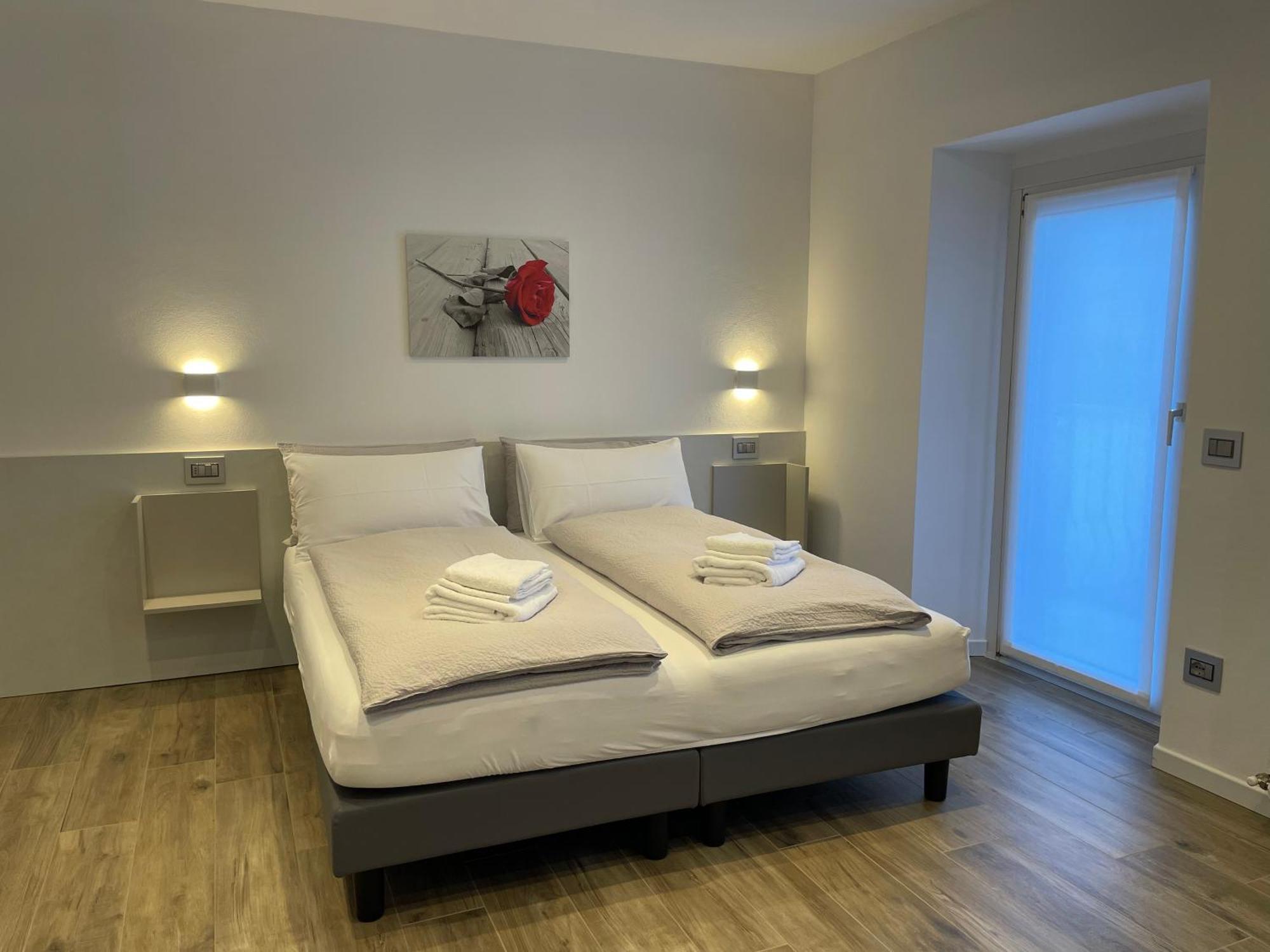 Ca Marasciol A 5 Minuti Dal Trenino Rosso Del Bernina Express Hotel Villa di Tirano Exterior foto